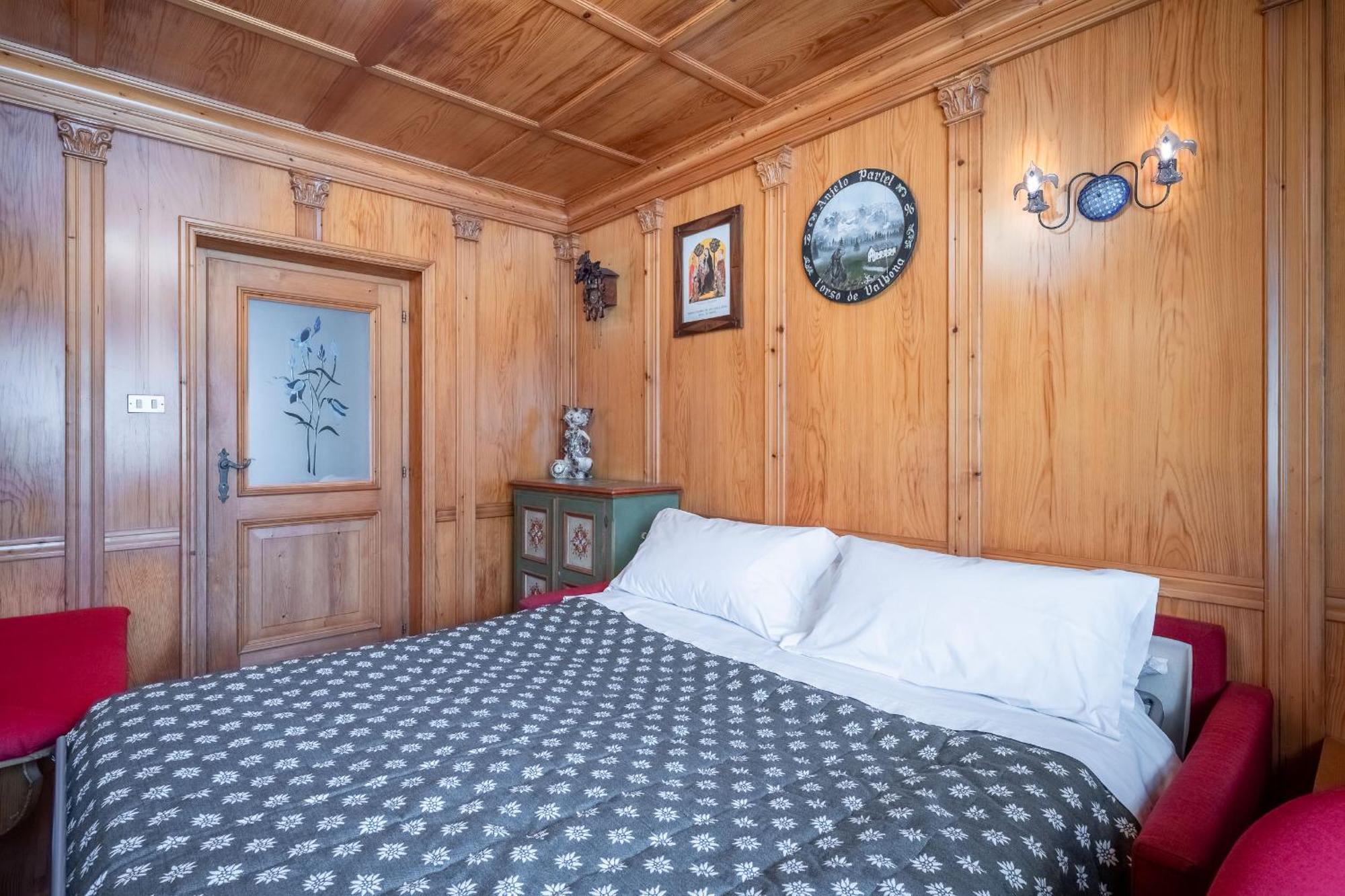 Olimpia Lodge Cortina d'Ampezzo Ngoại thất bức ảnh
